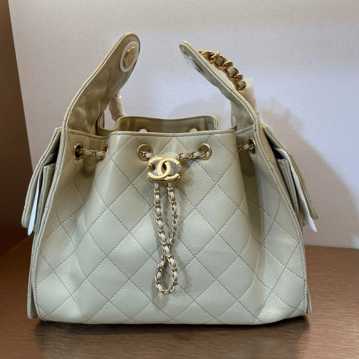 Chanel 25 Kleine Tasche