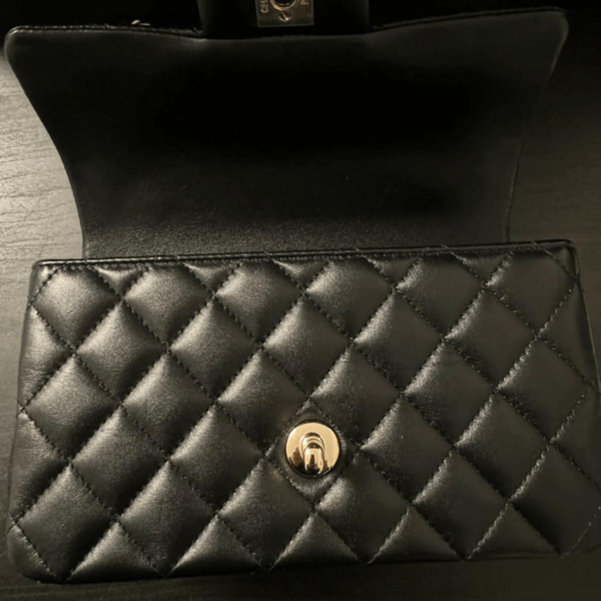 Chanel Mini Flap Bag – Schwarz
