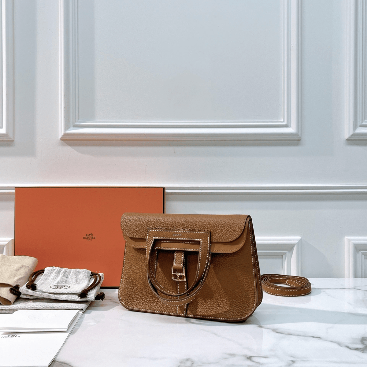 Hermès Halzan Mini Tasche