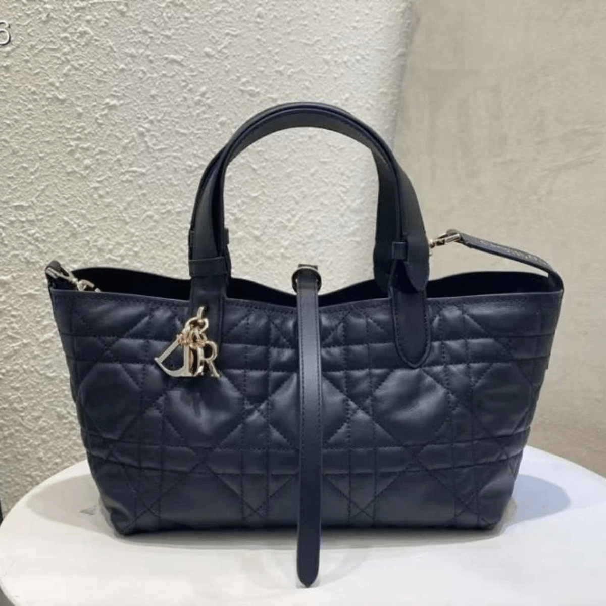 Dior Toujours Large Tasche
