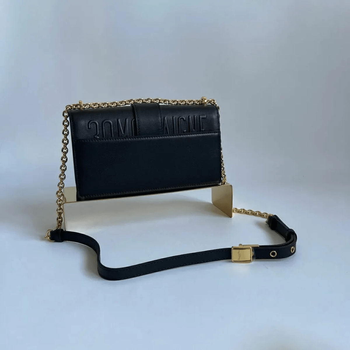 Dior 30 Montaigne East-West Tasche mit Kette